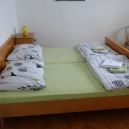 Apartment Sub-vacation Razanj